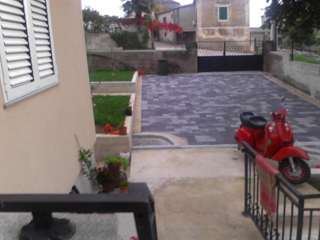 Apartament Jukic Sveti Filip i Jakov Exterior photo